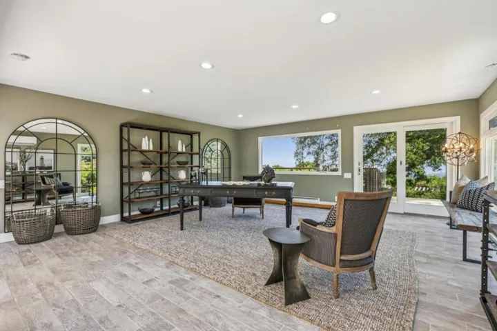 11270 Page Mill Road, Los Altos Hills, California 94022