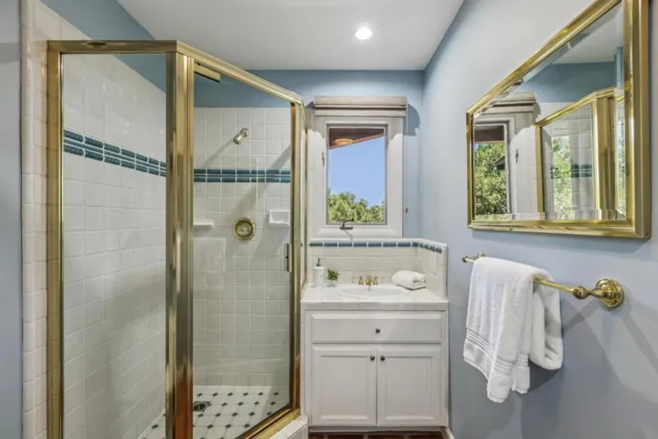 11270 Page Mill Road, Los Altos Hills, California 94022
