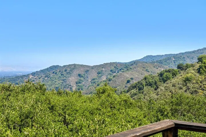 11270 Page Mill Road, Los Altos Hills, California 94022
