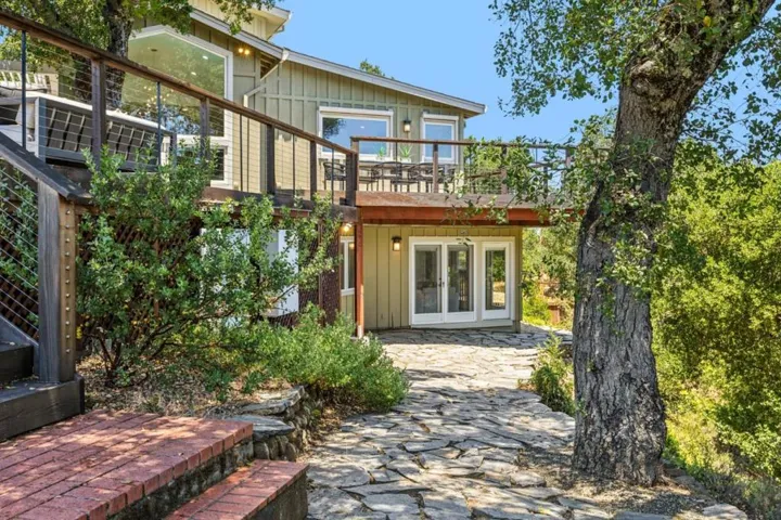 11270 Page Mill Road, Los Altos Hills, California 94022