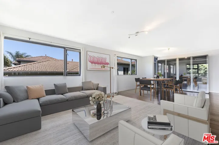 13045 Pacific Promenade 305, Playa Vista, California 90094
