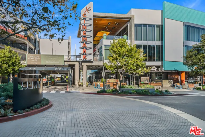 13045 Pacific Promenade 305, Playa Vista, California 90094