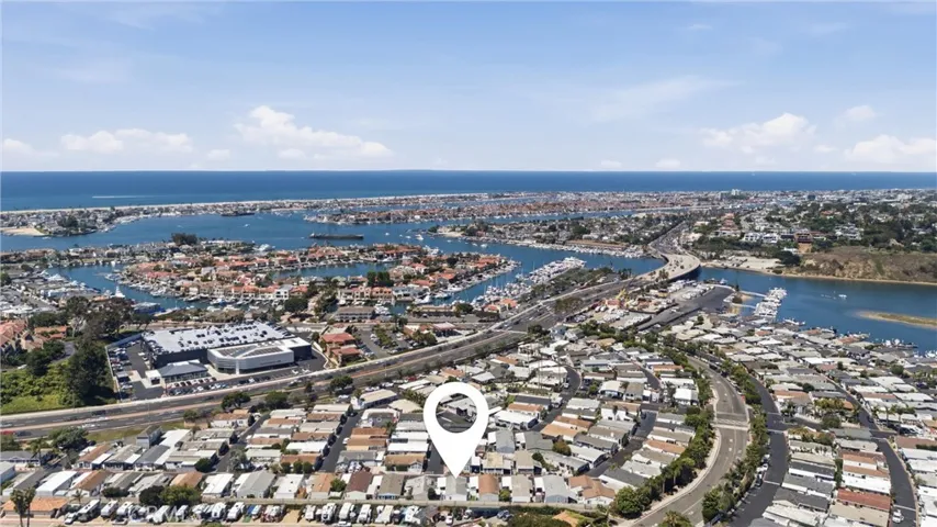 260 Mayflower, Newport Beach, California 92660