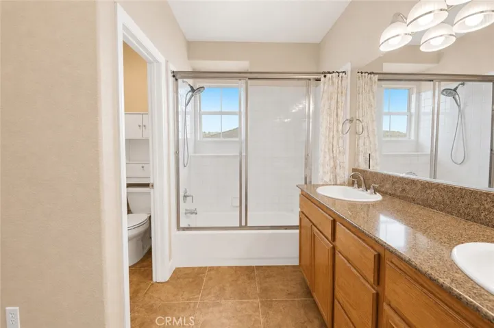 3121 160 Ball Road, Anaheim, California 92804