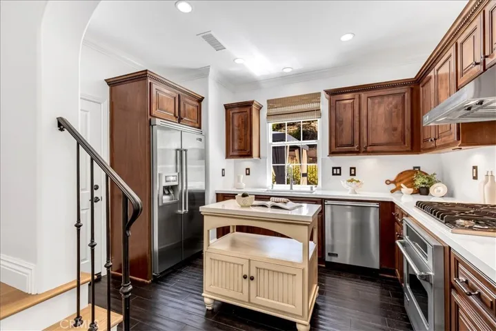 130 White Flower, Irvine, California 92603