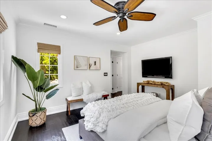 130 White Flower, Irvine, California 92603