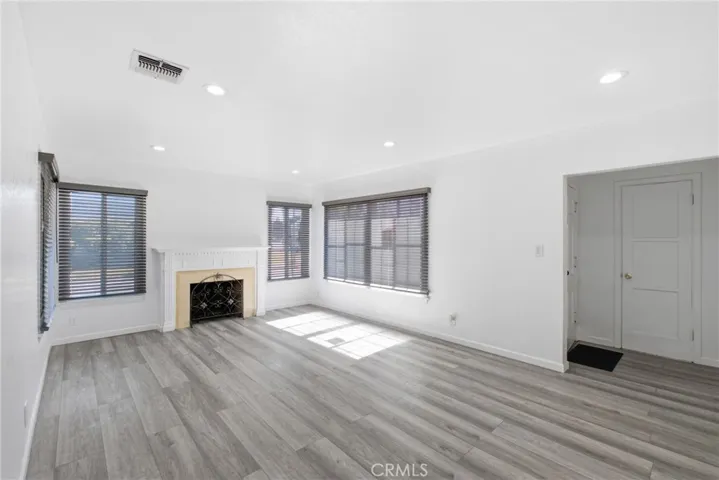 3892 Cherrywood Avenue, Leimert Park, California 90008
