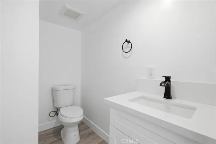 3892 Cherrywood Avenue, Leimert Park, California 90008