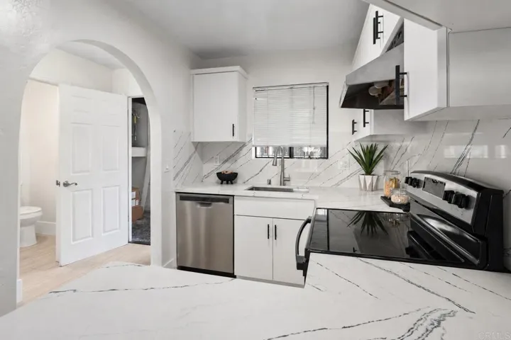 5580 Lake Park Way 21, La Mesa, California 91942