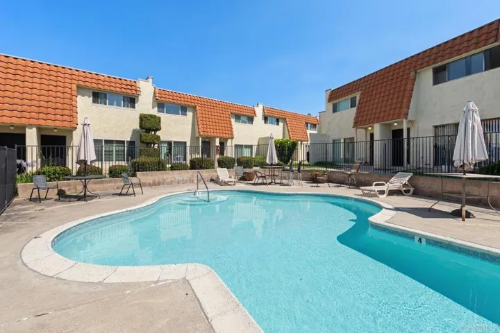 5580 Lake Park Way 21, La Mesa, California 91942