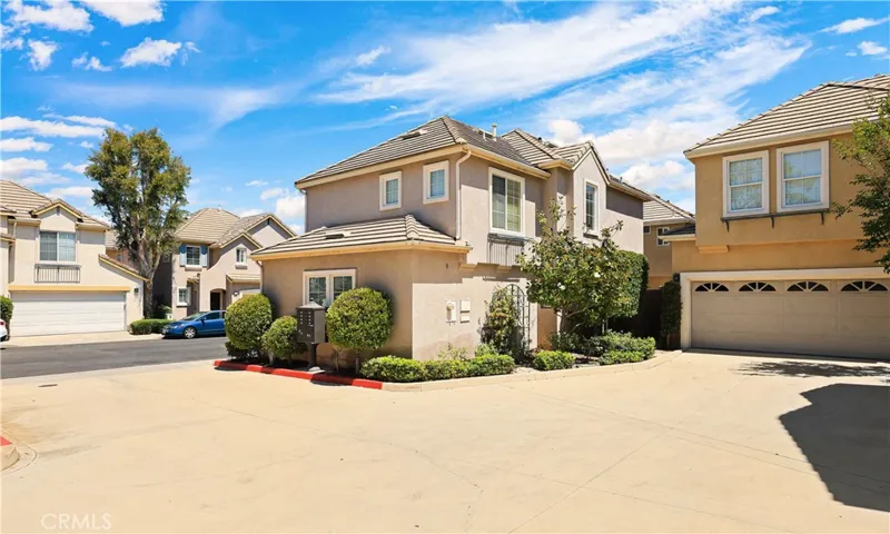 26 Bloomfield Lane, Rancho Santa Margarita, California 92688