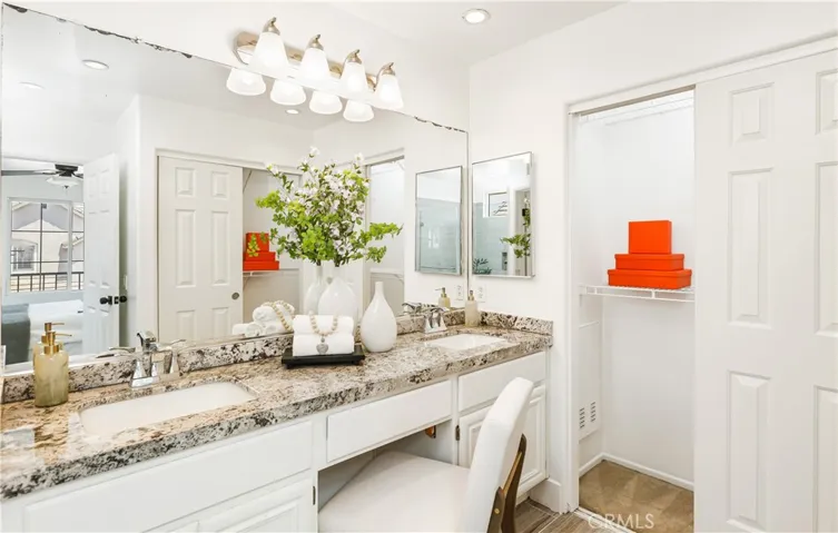26 Bloomfield Lane, Rancho Santa Margarita, California 92688
