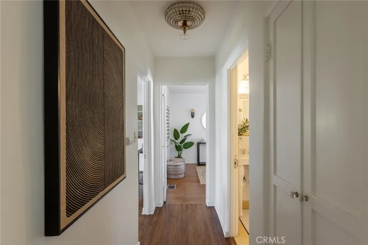730 N Hill Avenue, Pasadena, California 91104