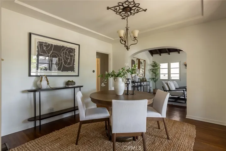 730 N Hill Avenue, Pasadena, California 91104