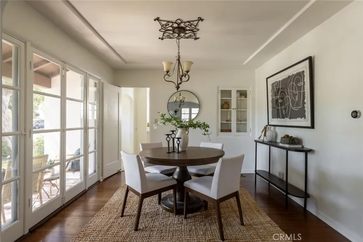 730 N Hill Avenue, Pasadena, California 91104