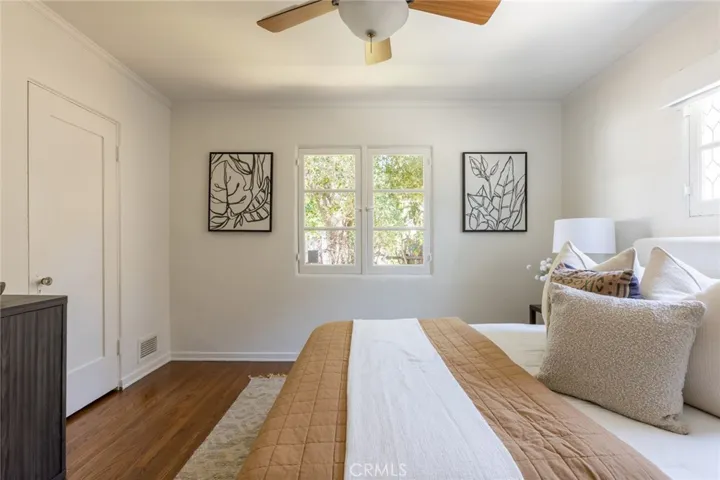730 N Hill Avenue, Pasadena, California 91104