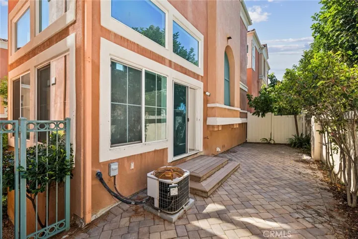 11 Medici Aisle, Irvine, California 92606