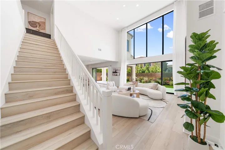 108 Coldwater, Irvine, California 92602