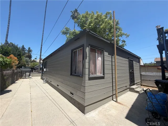 6236 6240 Arroyo Glen Street, Highland Park, California 90042