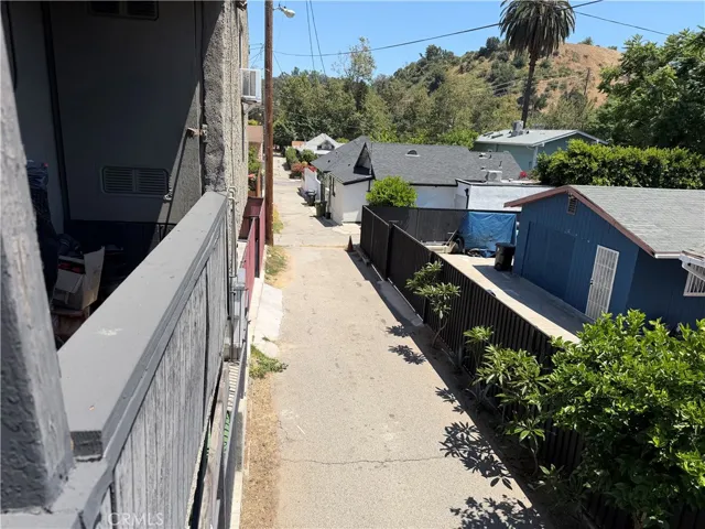 6236 6240 Arroyo Glen Street, Highland Park, California 90042