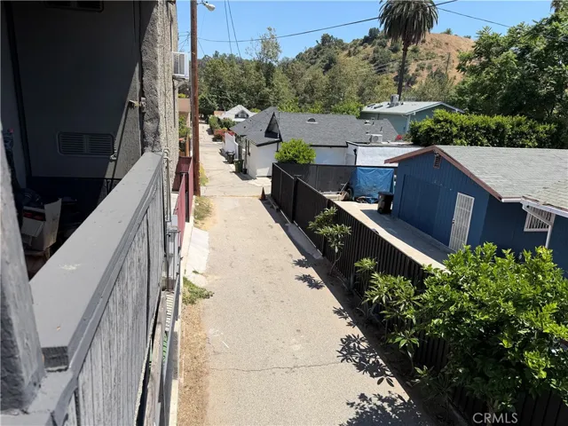 6236 6240 Arroyo Glen Street, Highland Park, California 90042