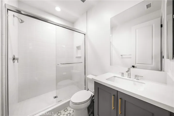 129 Coldwater, Irvine, California 92602