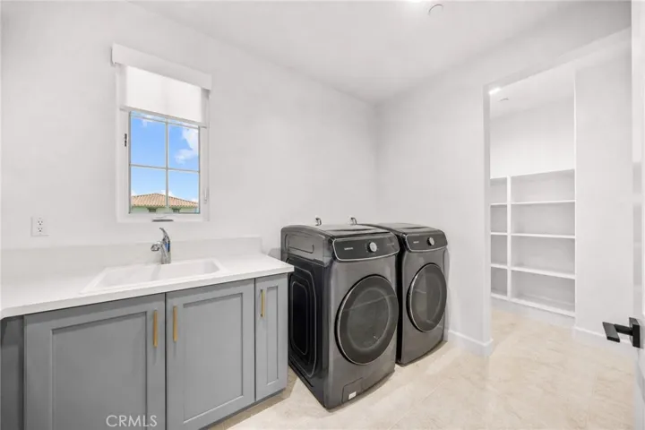 129 Coldwater, Irvine, California 92602
