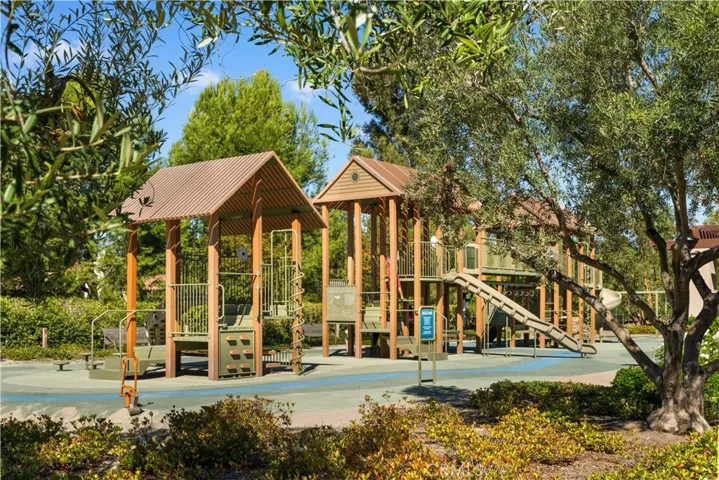 129 Coldwater, Irvine, California 92602