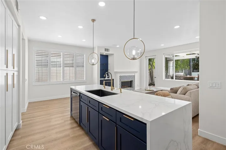 11 Petria, Irvine, California 92606