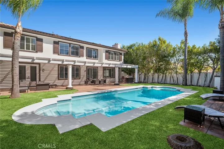 11 Petria, Irvine, California 92606