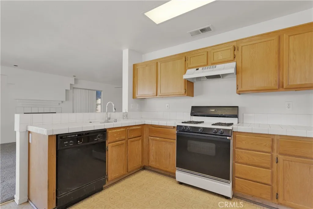 Kitchen. Kitchen.