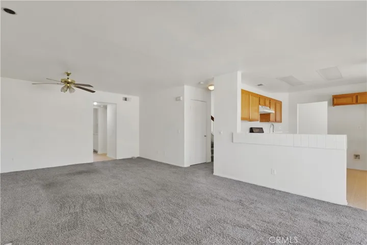 2nd living room area.