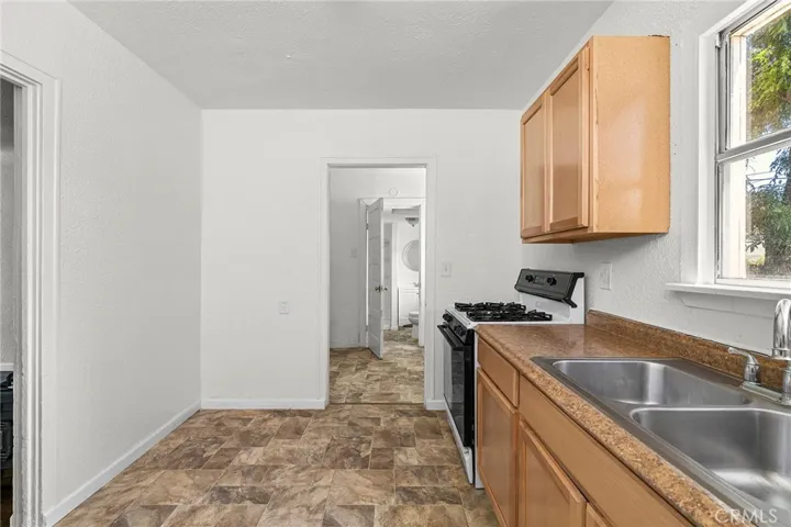 2127 B Street, Oroville, California 95966