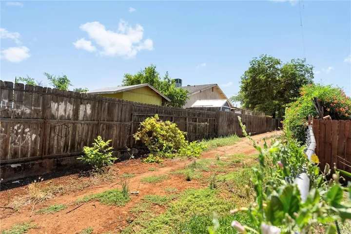 2127 B Street, Oroville, California 95966
