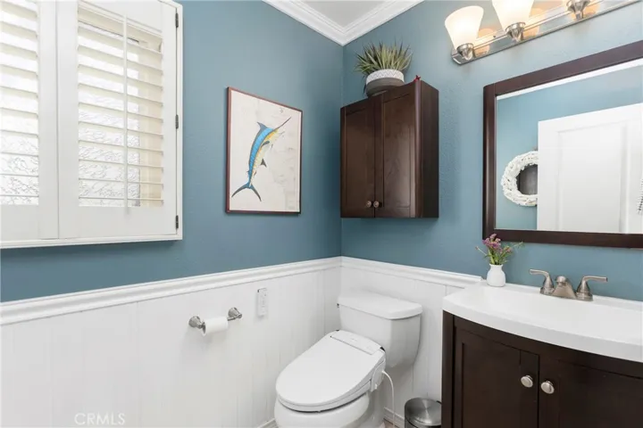 Downstairs guest bath