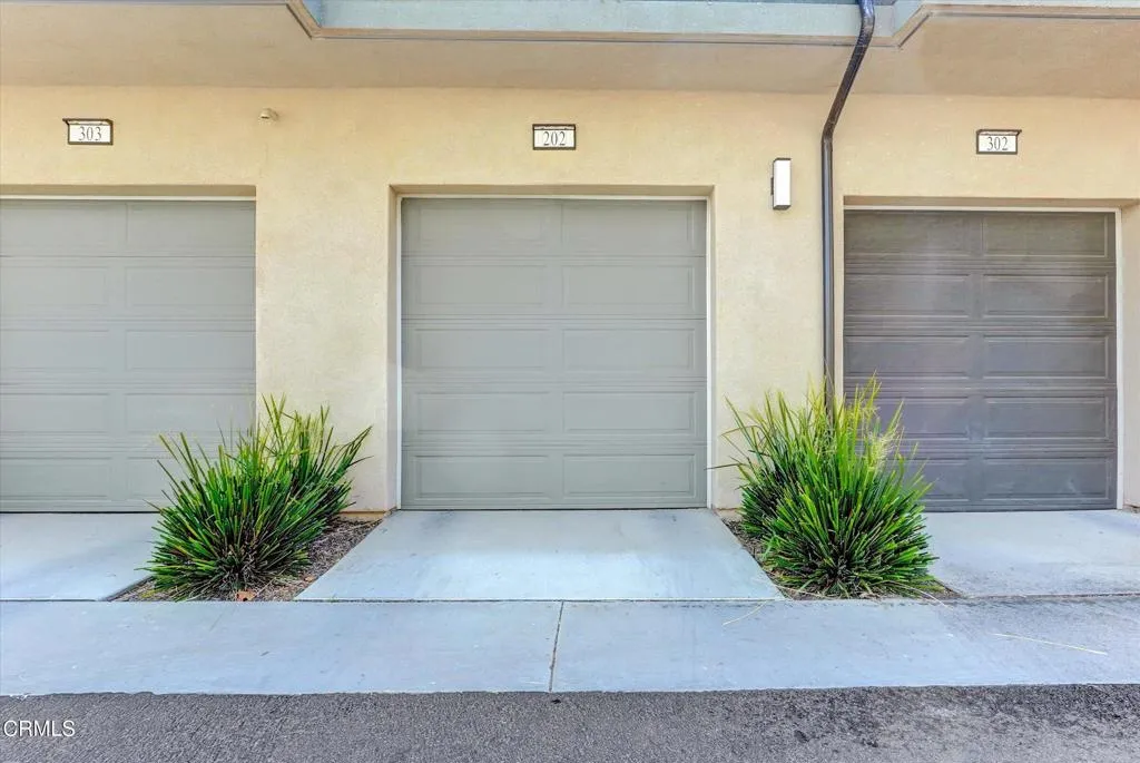 30-27406 N Merlin Pl #202-30