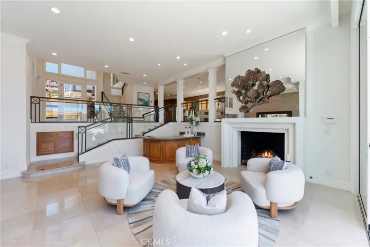701 Bayside Drive, Newport Beach, California 92660