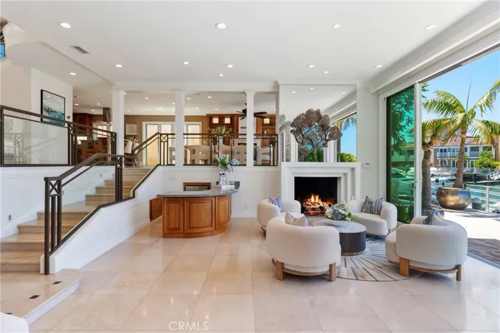 701 Bayside Drive, Newport Beach, California 92660