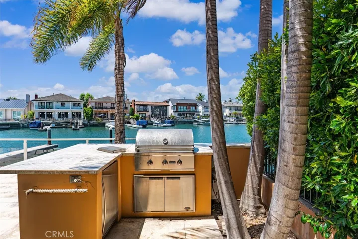 701 Bayside Drive, Newport Beach, California 92660