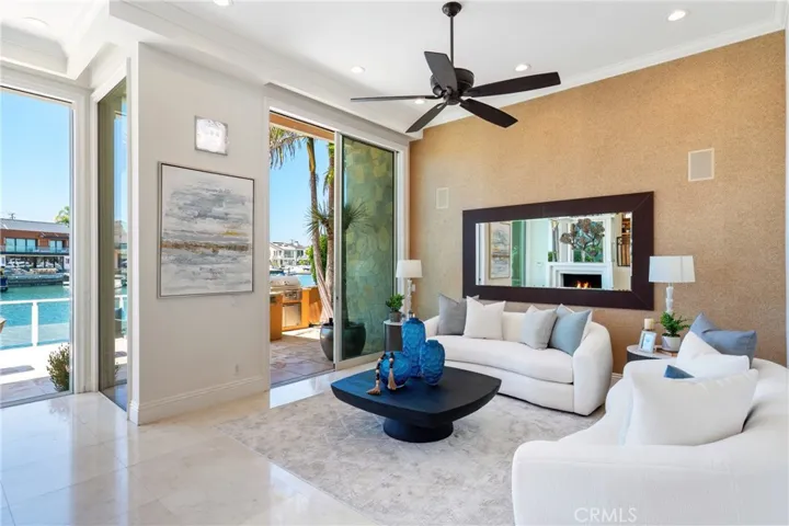 701 Bayside Drive, Newport Beach, California 92660