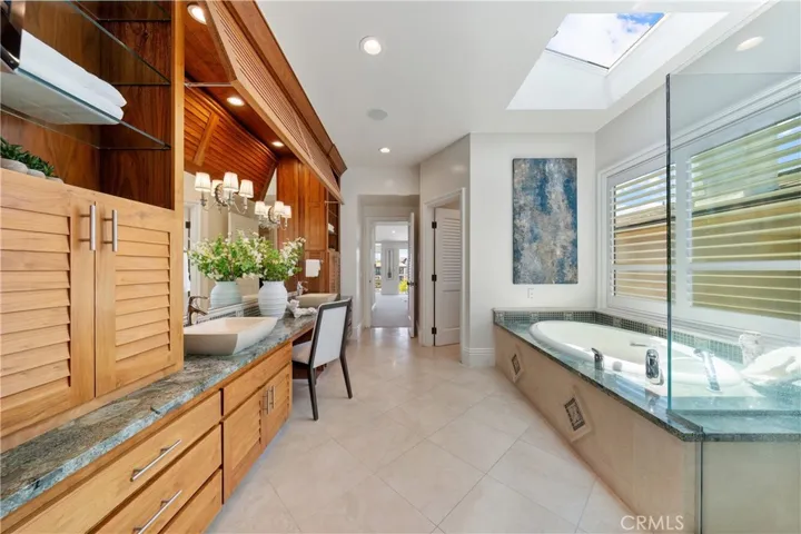 701 Bayside Drive, Newport Beach, California 92660