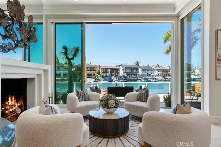 701 Bayside Drive, Newport Beach, California 92660