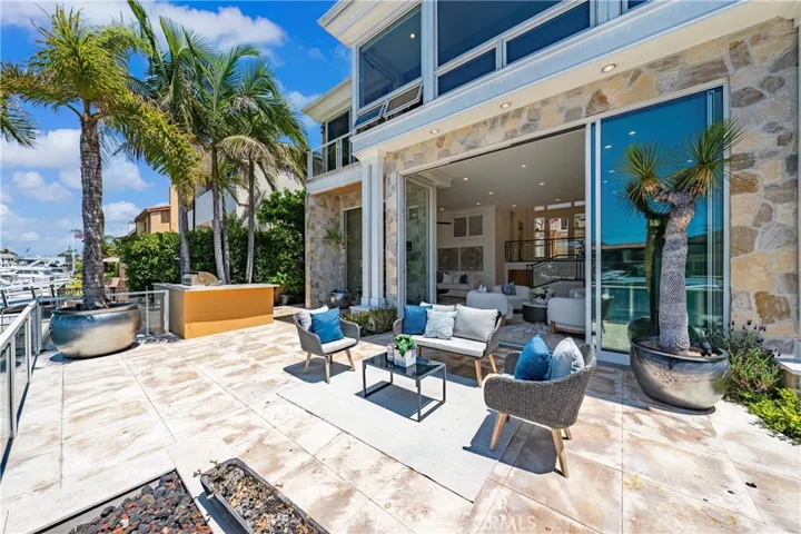 701 Bayside Drive, Newport Beach, California 92660