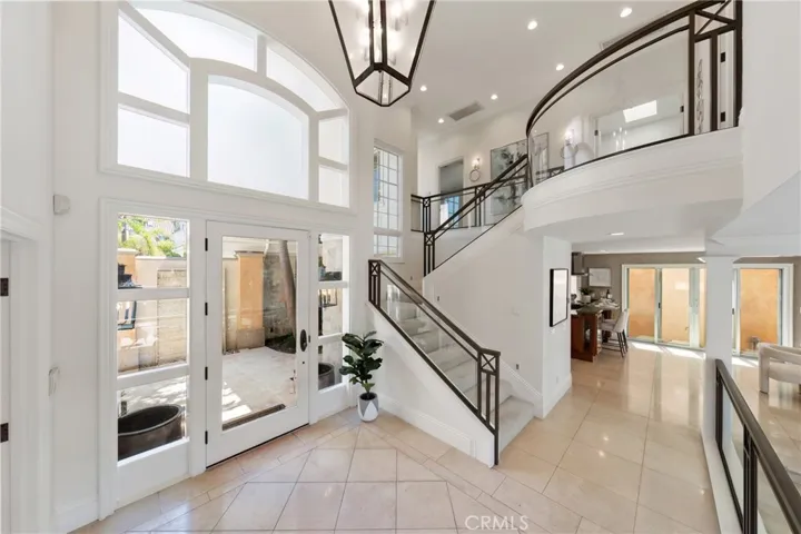 701 Bayside Drive, Newport Beach, California 92660