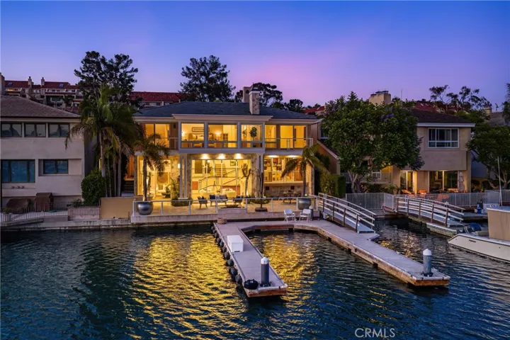 701 Bayside Drive, Newport Beach, California 92660