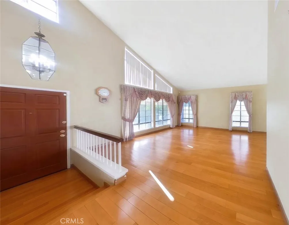 16 Sunset Ridge, Pomona, California 91766 — photo 4