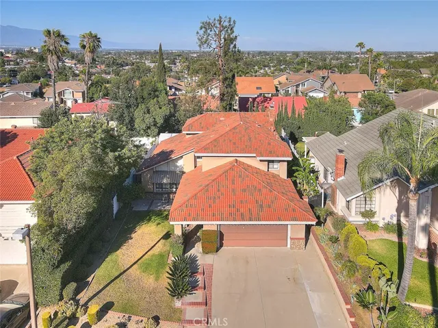 16 Sunset Ridge, Pomona, California 91766