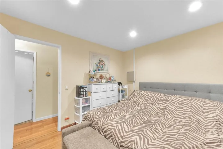 16 Sunset Ridge, Pomona, California 91766