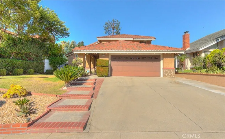 16 Sunset Ridge, Pomona, California 91766