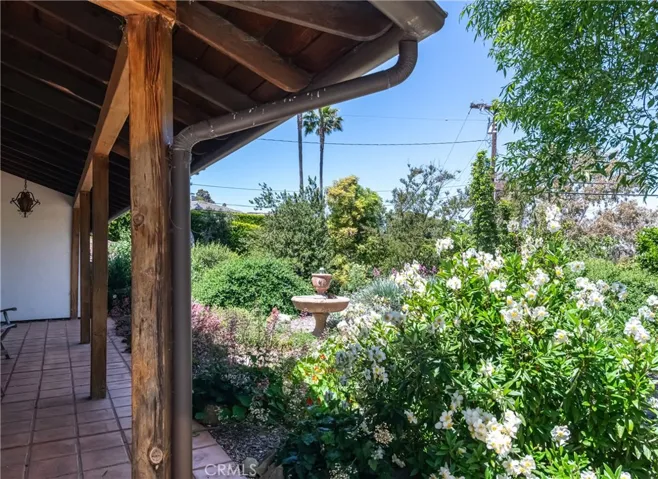 2 Chuckwagon, Rolling Hills, California 90274